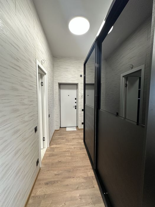 **ЦЕНТР! Завжди СВІТЛО! Сучасна 1-К. Класу ЛЮКС