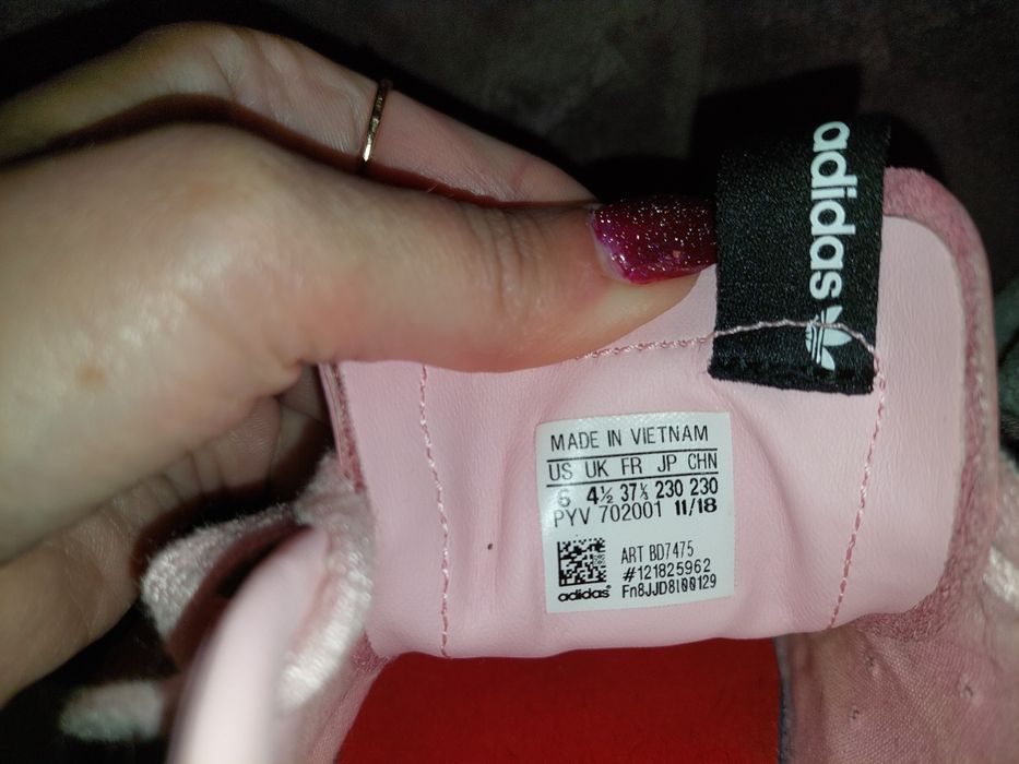Продам женские кеды Adidas,  кожа, 36 размероригинал