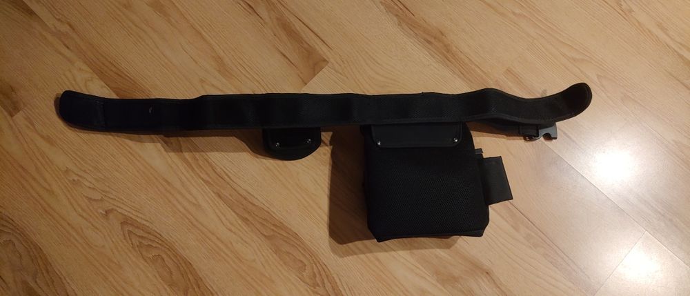 Pas narzędziowy JCB