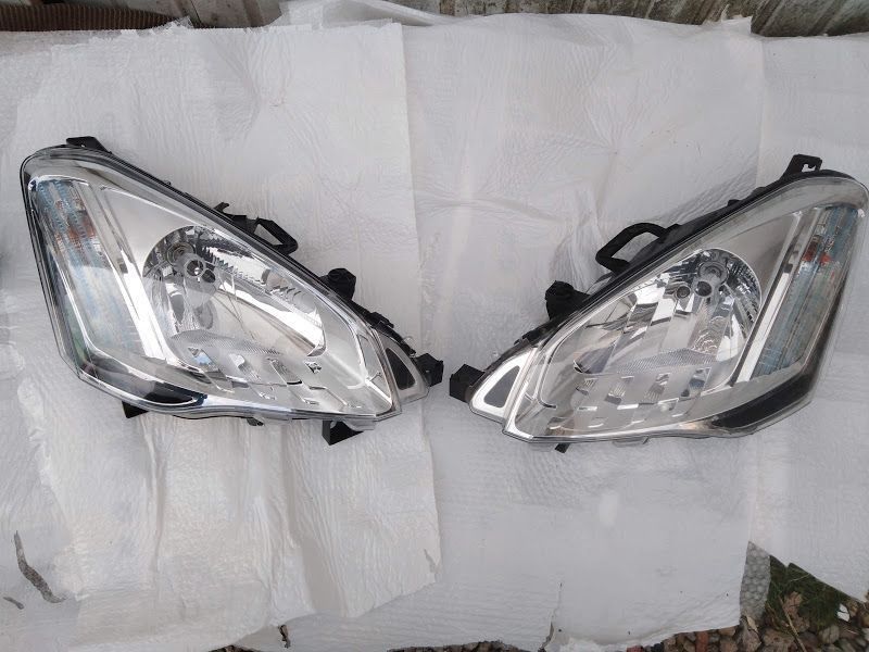 Berlingo lift lifting Partner lampa reflektor 9806306180 i inne części