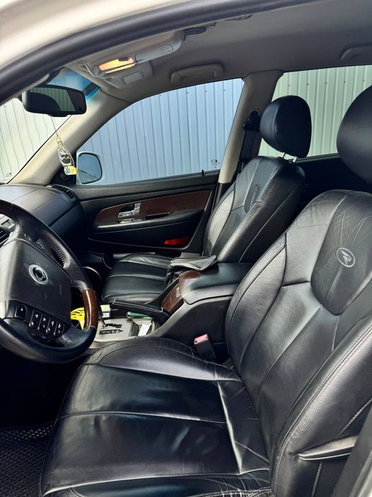 автомобіль SsangYong Rexton W 2012
