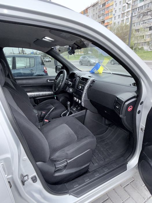 Продам Nissan  X-Trail