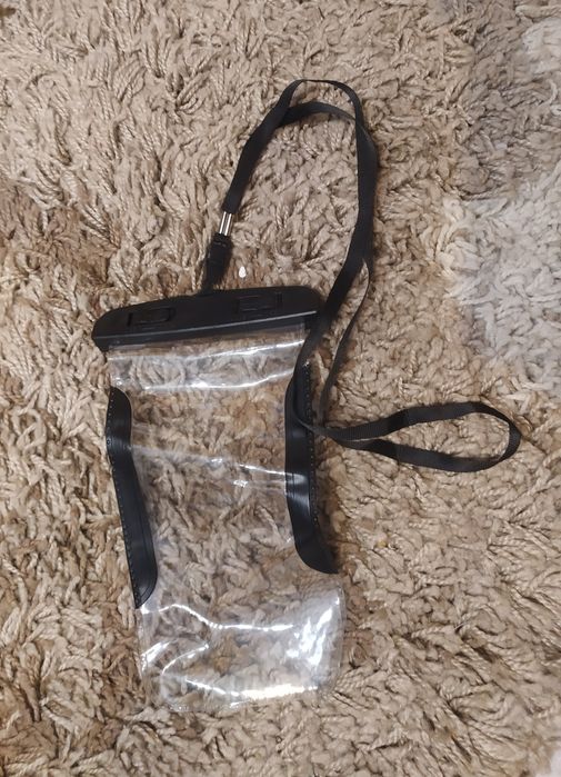 Przeciwdeszczowe etui na telefon, może być do biegania