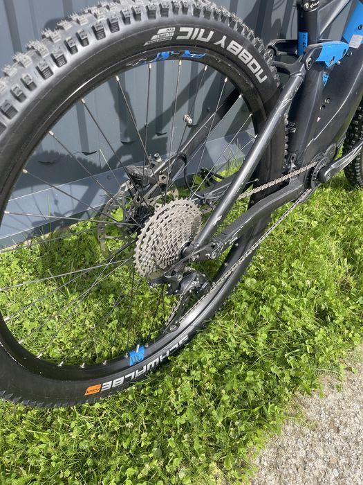 Rower elektryczny Cube rozmiar M