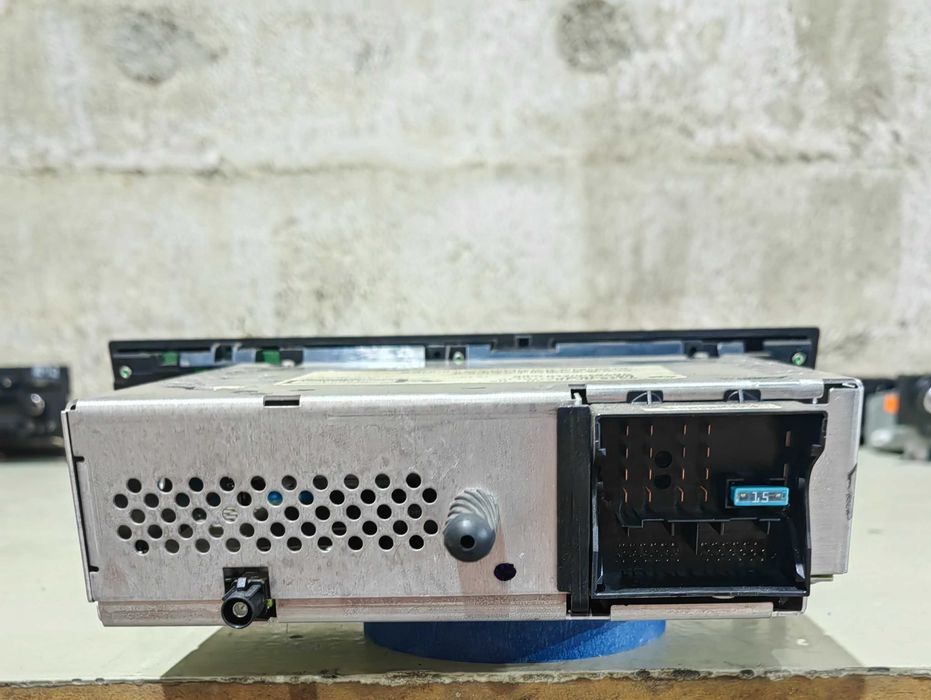 Radio BMW Serie 1 e 3 E82/87/88/E90/E91/E92 9259.730