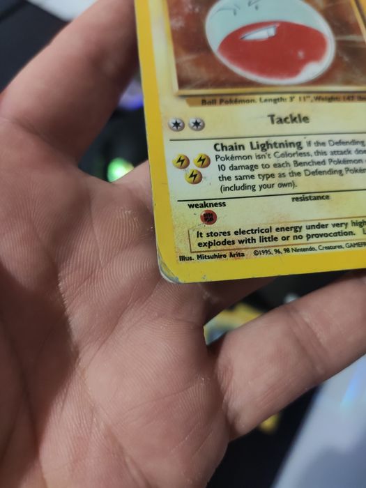 Carta Pokémon Electrode Jungle Holo