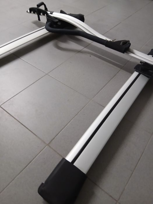 Suporte Bicicleta Thule e Conjunto barras tejadilho Whispbar