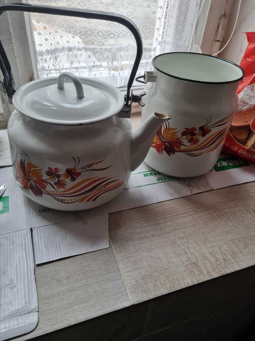 Чайник для відкритого вогня  не новый.