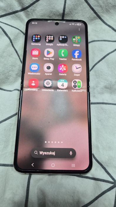 Samsung z flip 5 512