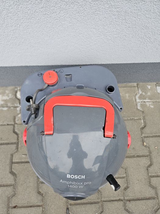 Пилосос мийний BOSCH BMS 1300 гарний стан
