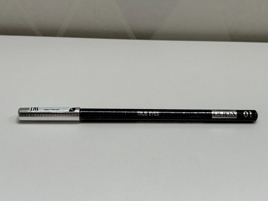 PUPA MILANO True Eyes kredka do oczy kolor 01 Intense Black
