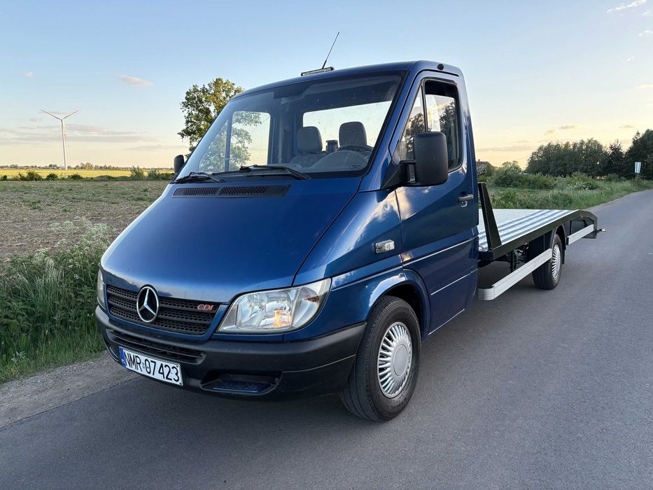 Mercedes Sprinter 2.7 CDI 157 KM 2006 rok  sprawna KLIMATYZACJA najazd autolaweta wciągarka