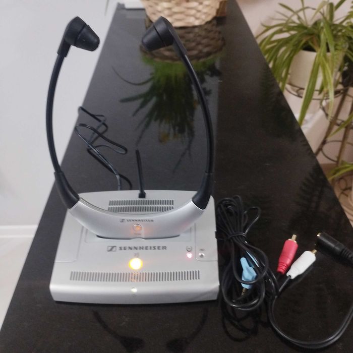 Słuchawki bezprzewodowe stacjonarne