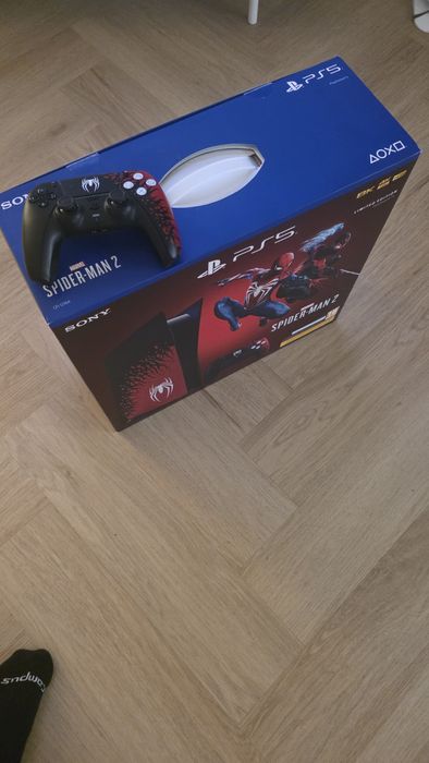 Konsola PlayStation 5 Limited Edition Marvel’s Spider-Man 2 | Komplet
