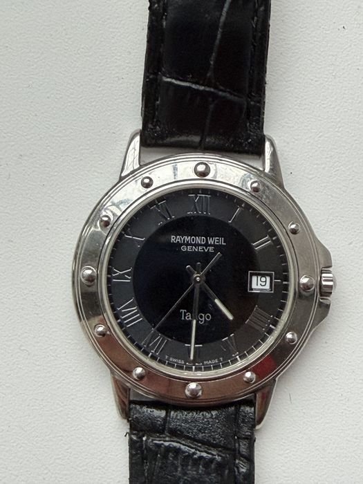 Часы Raymond Weil