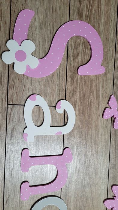 Drewniane literki- imię dziecka, ozdoba 3D Sandra