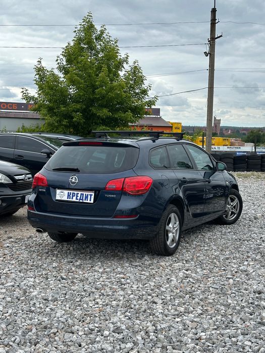 Продам Opel Astra J 2012 рік можлива розстрочка, кредит, обмін!