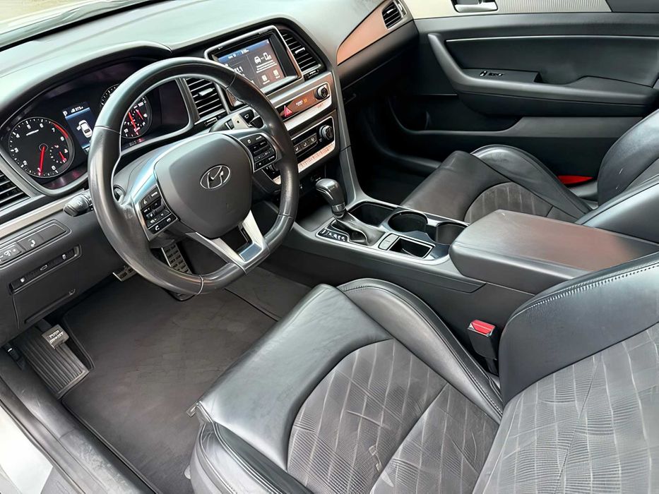 Hyundai Sonata      2018