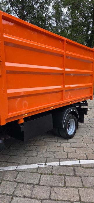 Nissan atleon  wywrotka 3.0 kat B