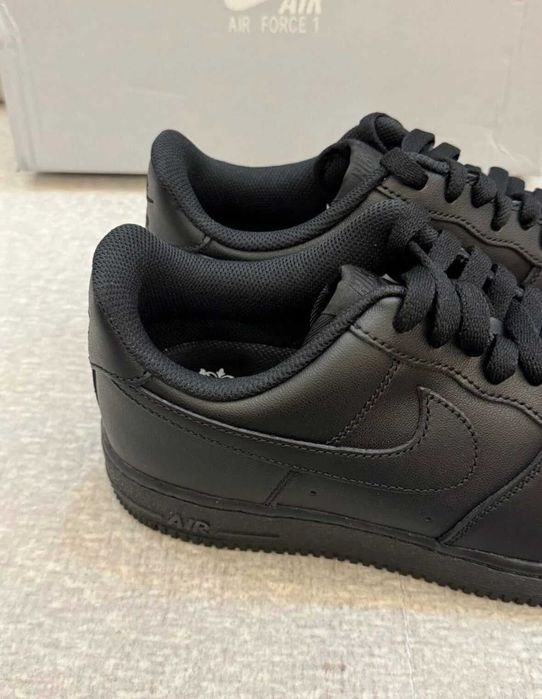 Nike_Air_Force_1_Low_'07_Black R.45
