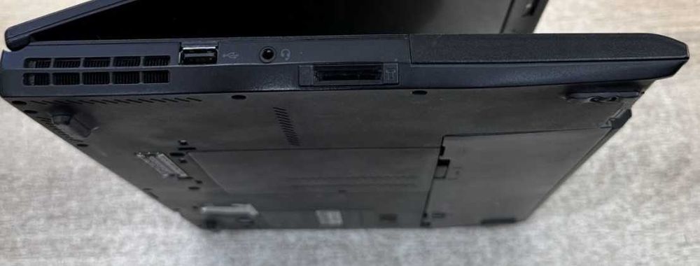 Lenovo T410s intel i5-560m 2gb micro sata ssd 1.8" 160Gb battery