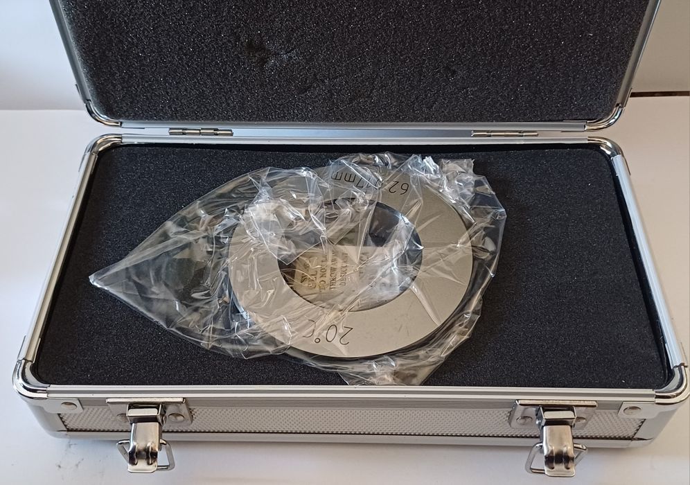 Średnicówka trzypunktowa 50-63 NOWA. VIS