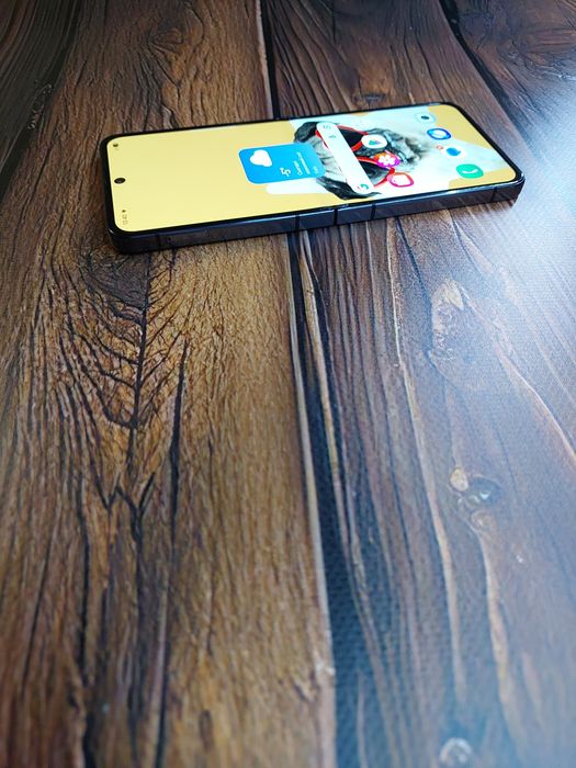 Samsung Z Flip 5 8/512 Duos