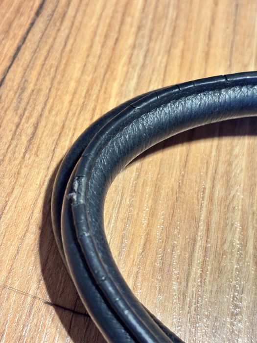 Tommy Hilfiger torebka ze skóry naturalnej