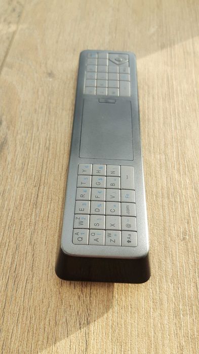 Oryginalny pilot PHILIPS YKF463-001 funkcja głosowa i bluetooth