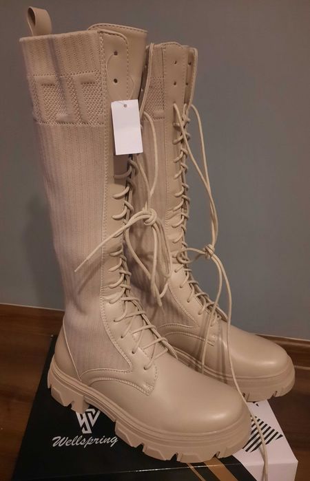 Nowe WORKERY BEŻOWE rozm 38
165 zł