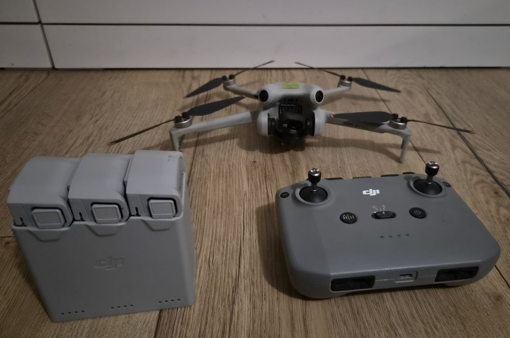 Dron Dji mini4pro
