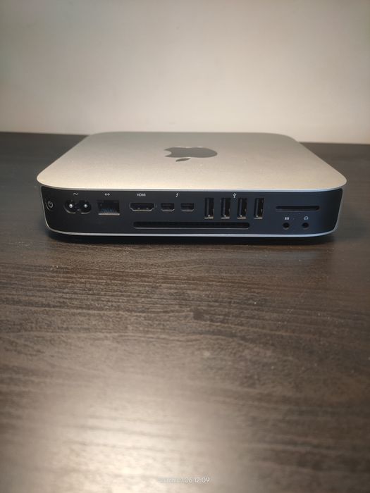 Mac mini Late 2014 i5 8GB SSD 500GB + Apple Magic Keyboard Bluetooth +