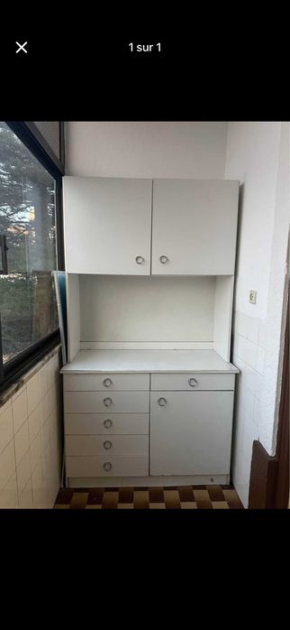 Móvel Branco Estilo Mid-Century