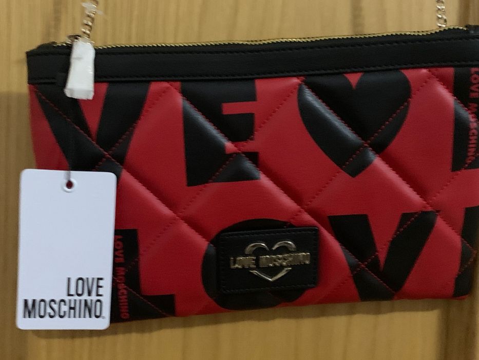 Mala Love Moschino