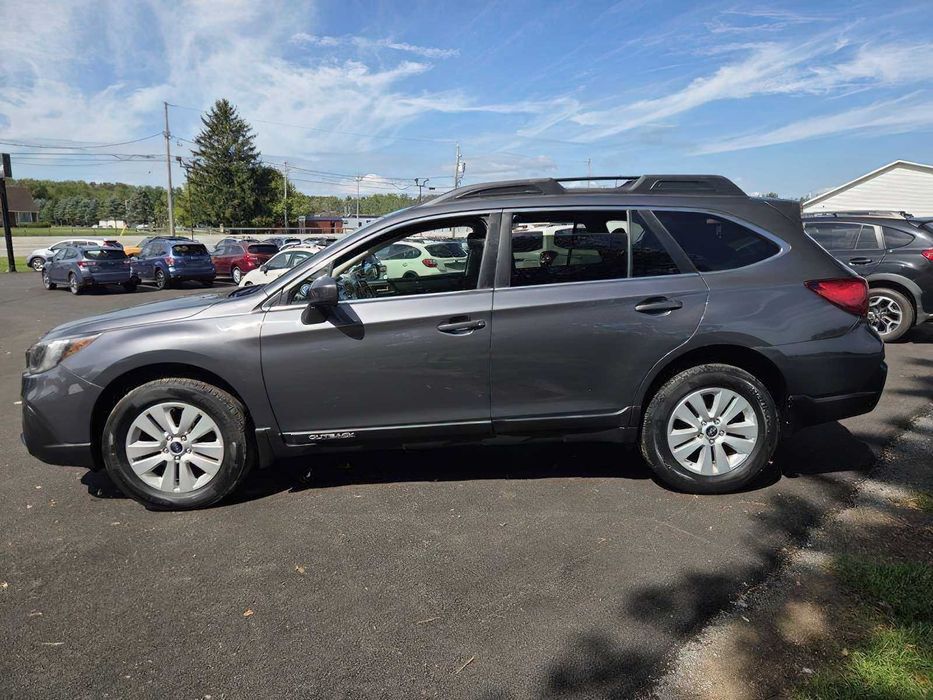 Subaru Outback 2.5      2018