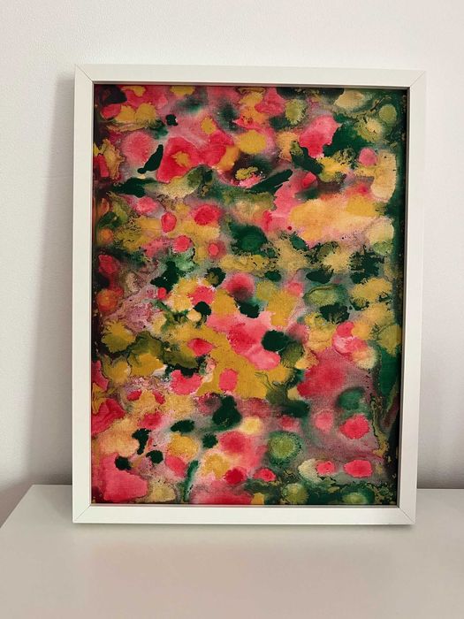 Abstract acrylic painting in shades of pink, green, and gold64739085147650120