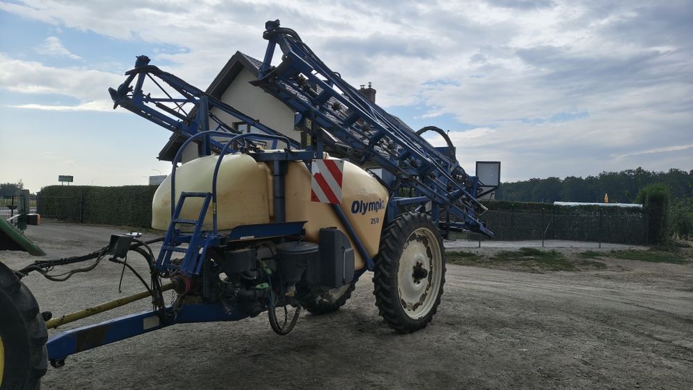 Opryskiwacz Caruelle Olympia 250S ! 2500l /21m. ! Komputer ! Od rolnika ! Super stan ! Okazja !