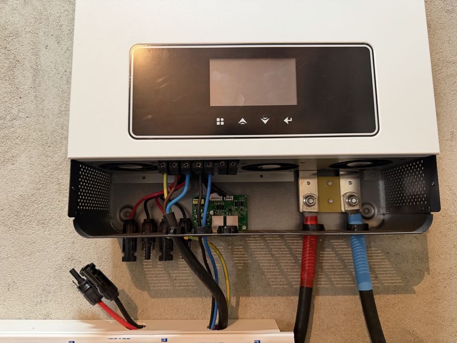 Inversor hibrido 8.2 kW