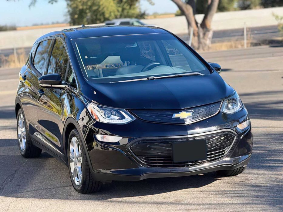 Chevrolet Bolt EV      2021