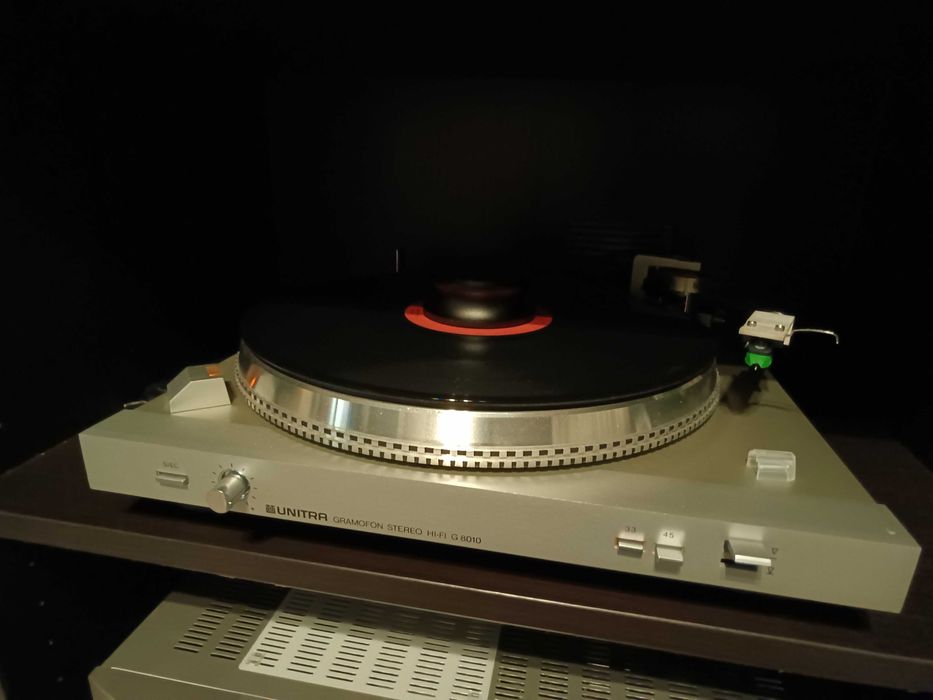 Gramofon Unitra G 8010