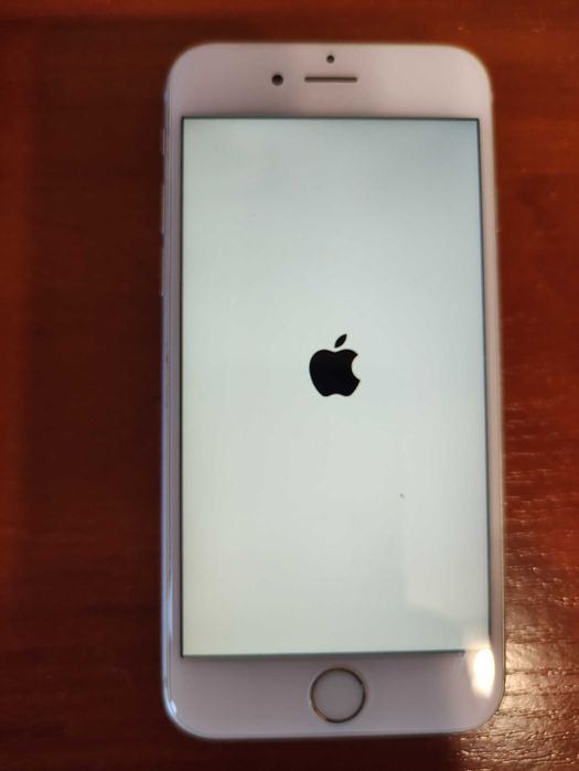 Продам iphone робочі та на запчастини