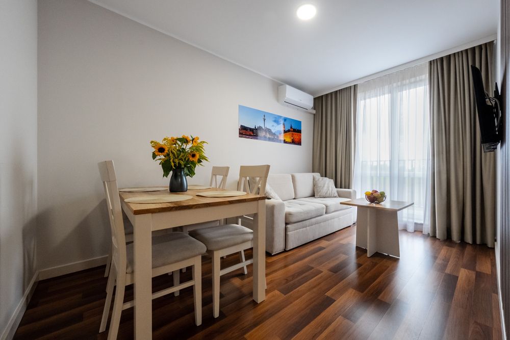 Apartamenty z Klimatyzacją Ptak Warsaw EXPO