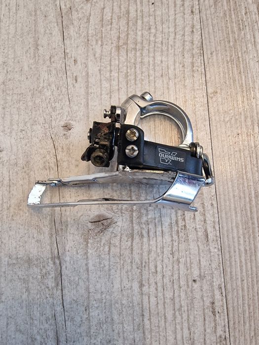 Przerzutka przednia Shimano A Japan