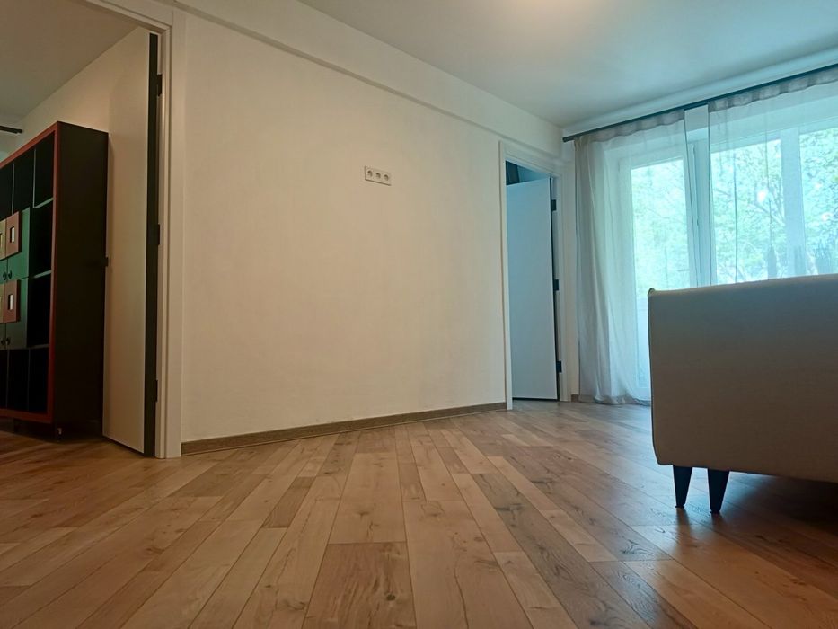 Продаж 3 кім квартири вул.Максимовича