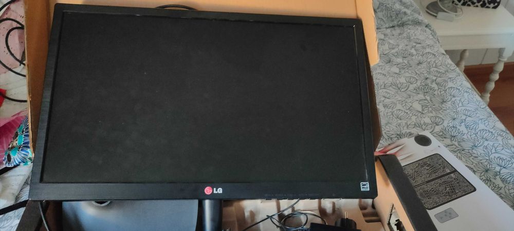 Monitor para PC LG 22M35A