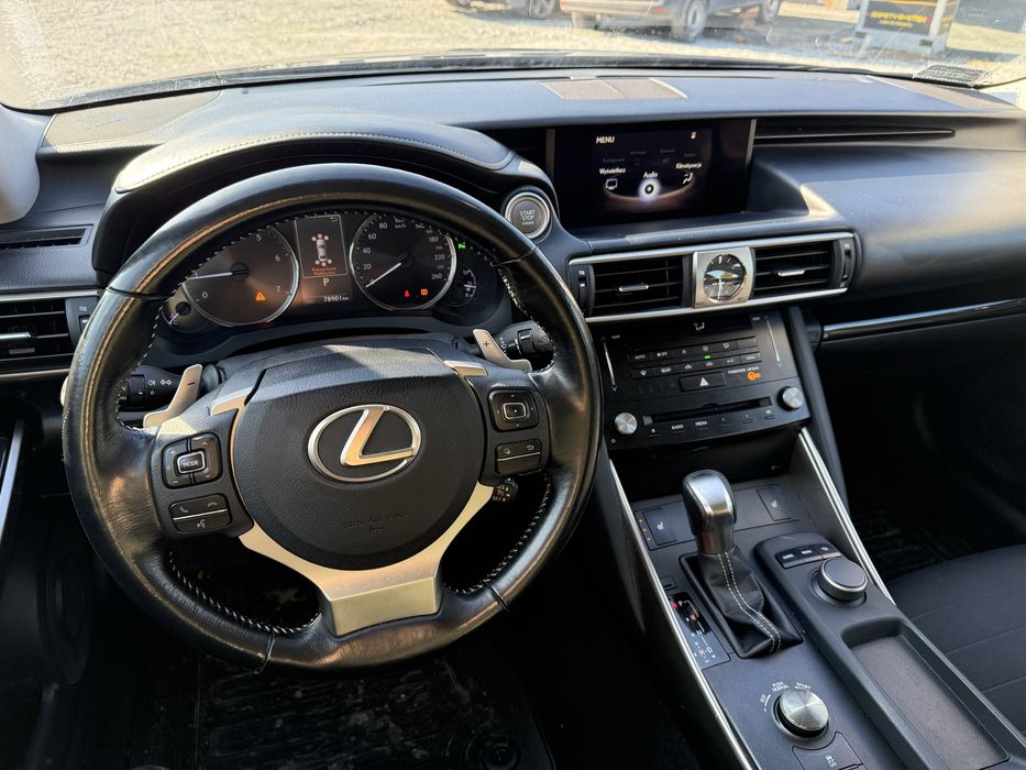 Lexus IS 200T / Salon Polska / Niski przebieg / Faktura VAT 23%