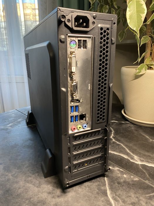 Сучасний новий  Офісний/Домашній ПК