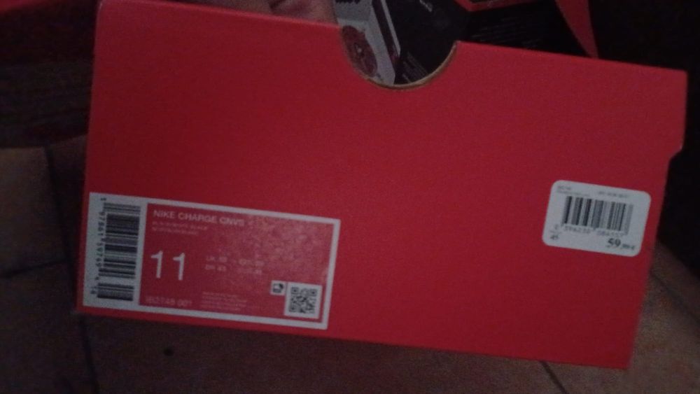 Ténis Nike Charge novos