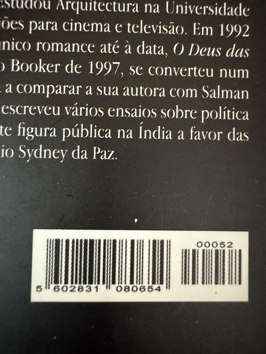 Livro "O Deus das Pequenas Coisas"