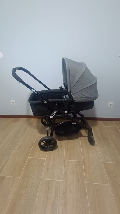 Vendo carro de bebê